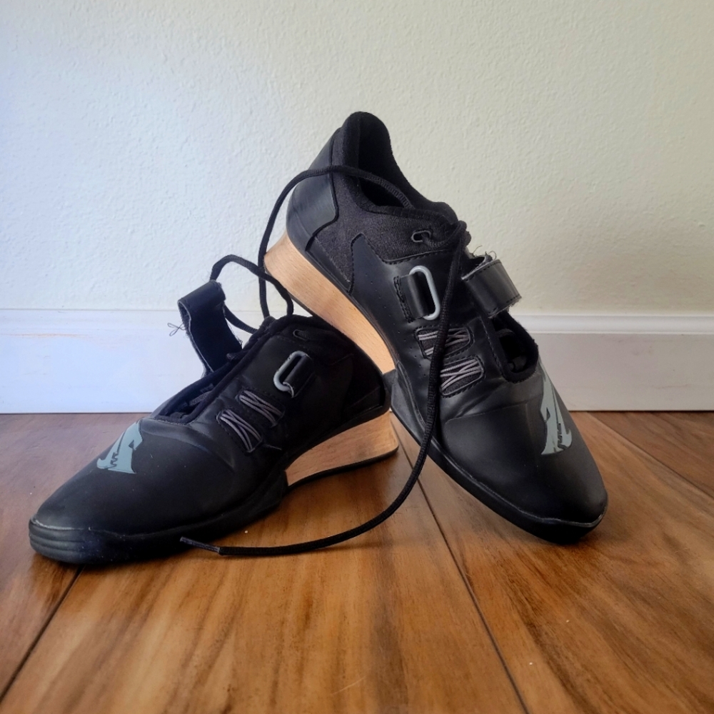 Velaasa Strake Weightlifting Shoes
